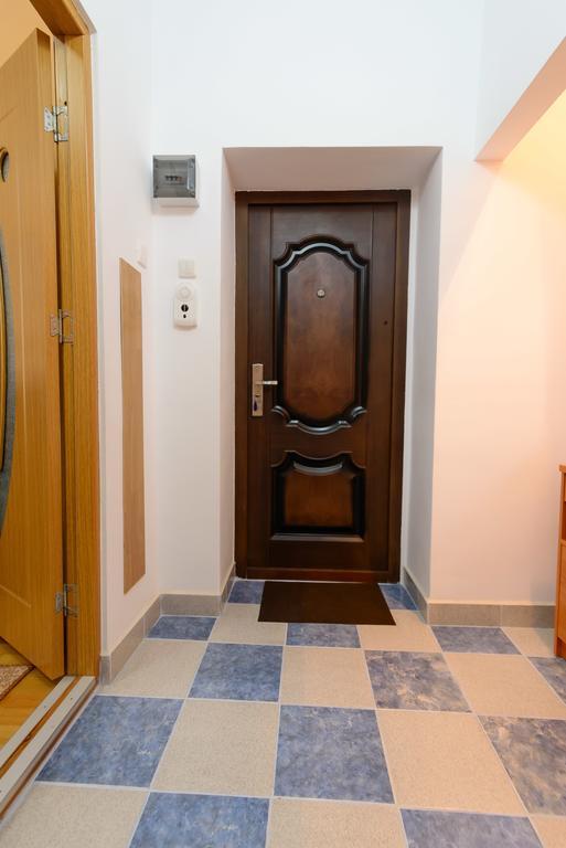 Apartmán 7 Vise Studio Galaţi Exteriér fotografie